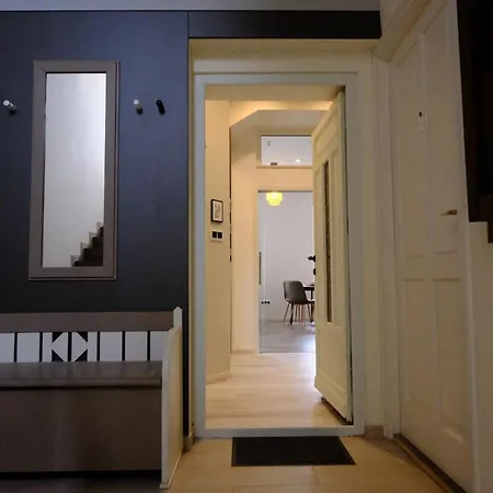 Olive Apartment *